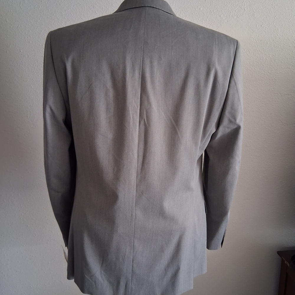 New Calvin Klein Sophisticated Gray Men's Blazer - Picture 3 of 5